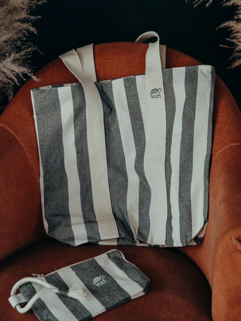 Sac et pochette TT'ma