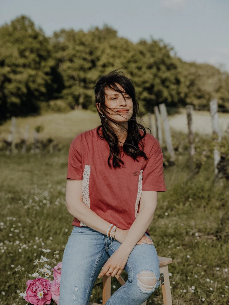 T-shirt d'allaitement couleur rouge Terracotta